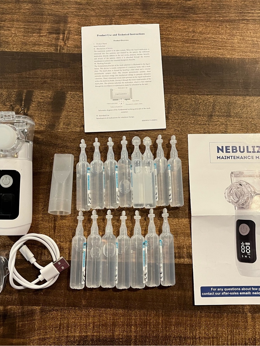 Rechargeable Handheld Mesh Vocal Mister w Masks, Saline Ampules For Singers